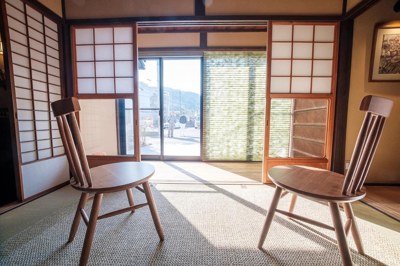 谷町君 山科家 駅より30メートル Kyoto Buitenkant foto