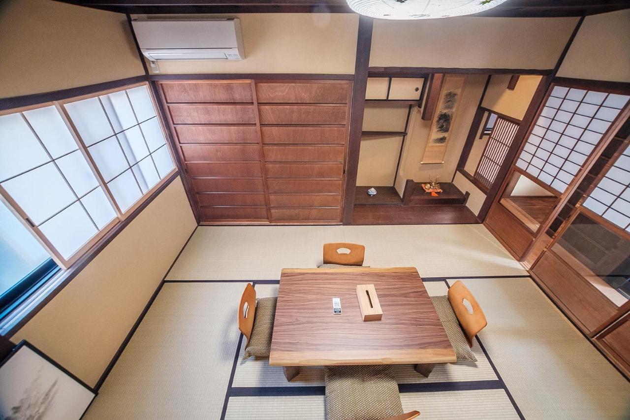 谷町君 山科家 駅より30メートル Kyoto Buitenkant foto