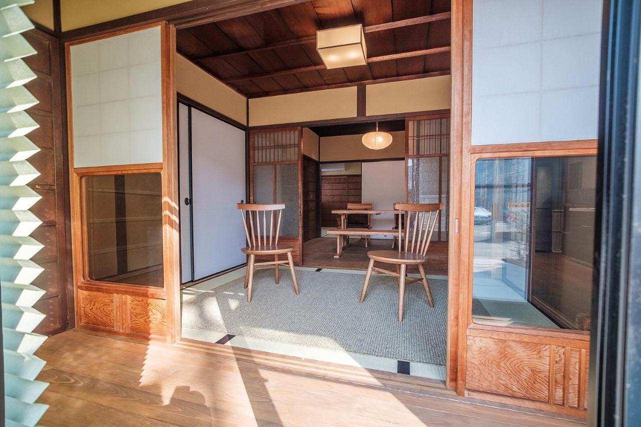 谷町君 山科家 駅より30メートル Kyoto Buitenkant foto