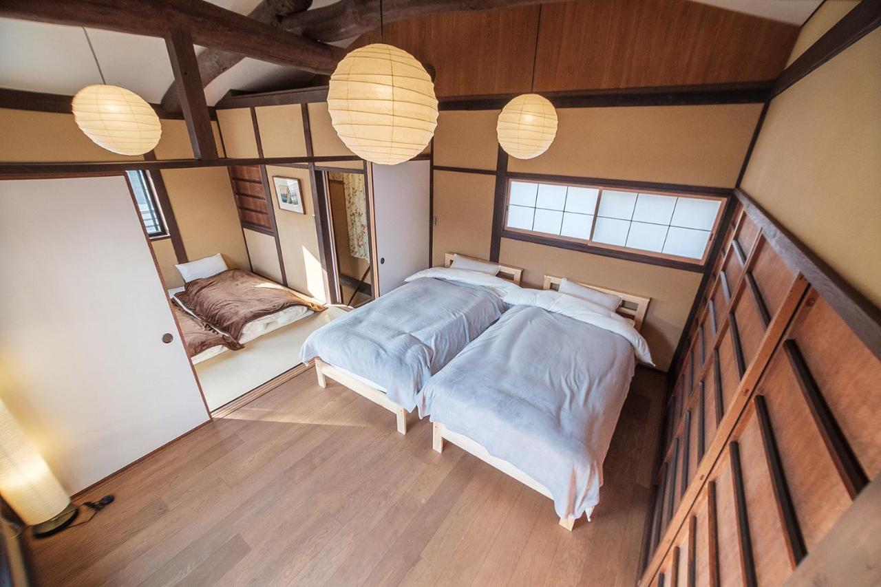 谷町君 山科家 駅より30メートル Kyoto Buitenkant foto